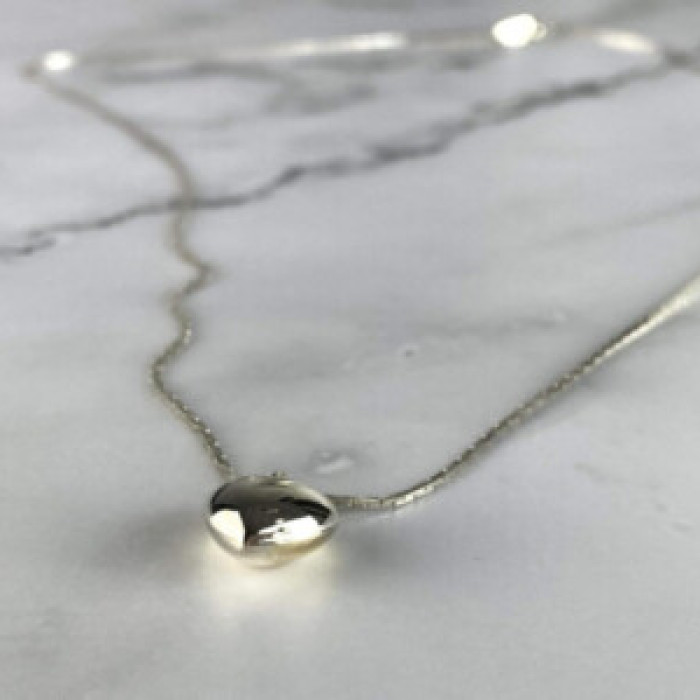 Chain With Pendant 