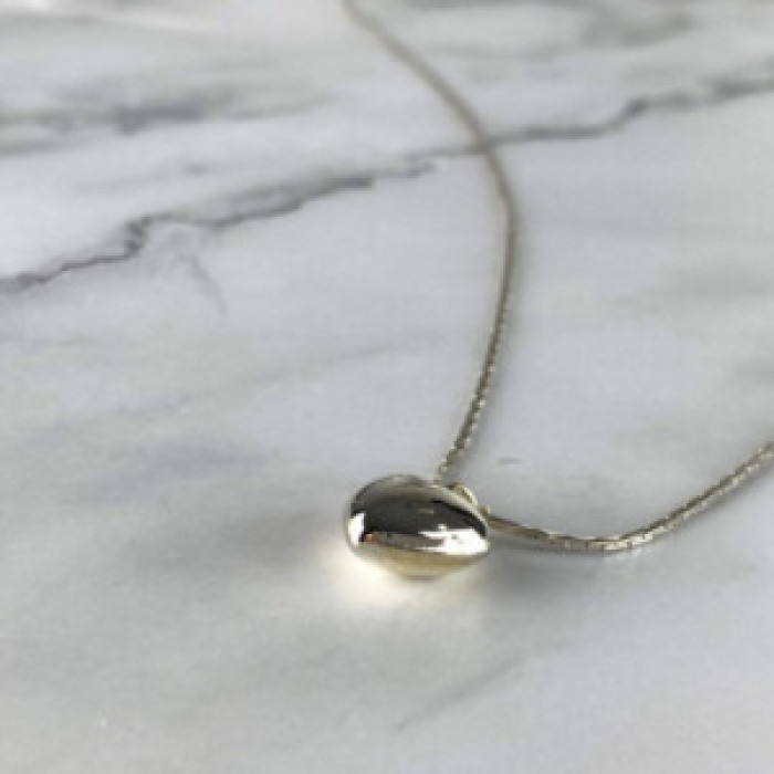 Chain With Pendant 