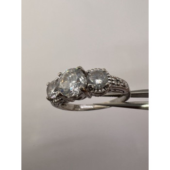 925 Sterling Silver & CZ Ring Size 8.5