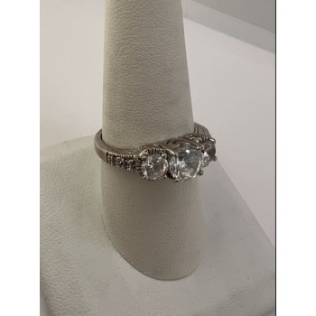 925 Sterling Silver & CZ Ring Size 8.5