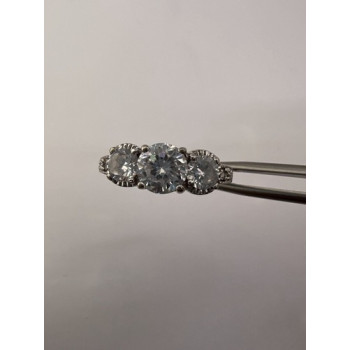 925 Sterling Silver & CZ Ring Size 8.5