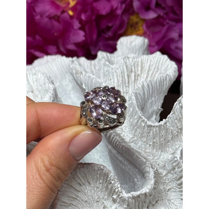 925 Sterling Silver Amethyst & Marcasite Ring Size 5