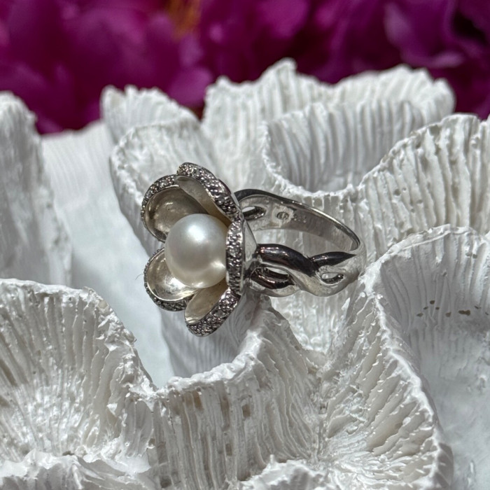 925 Sterling Silver Pearl & White Sapphire 