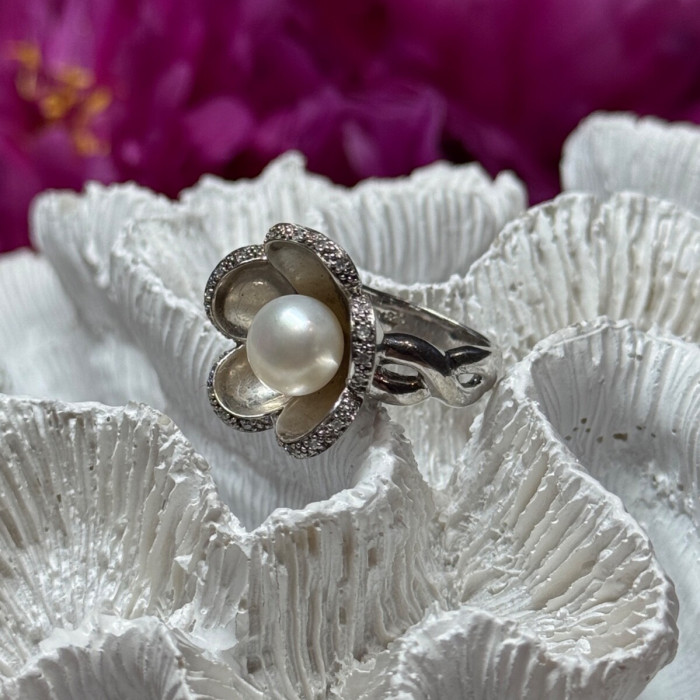 925 Sterling Silver Pearl & White Sapphire 