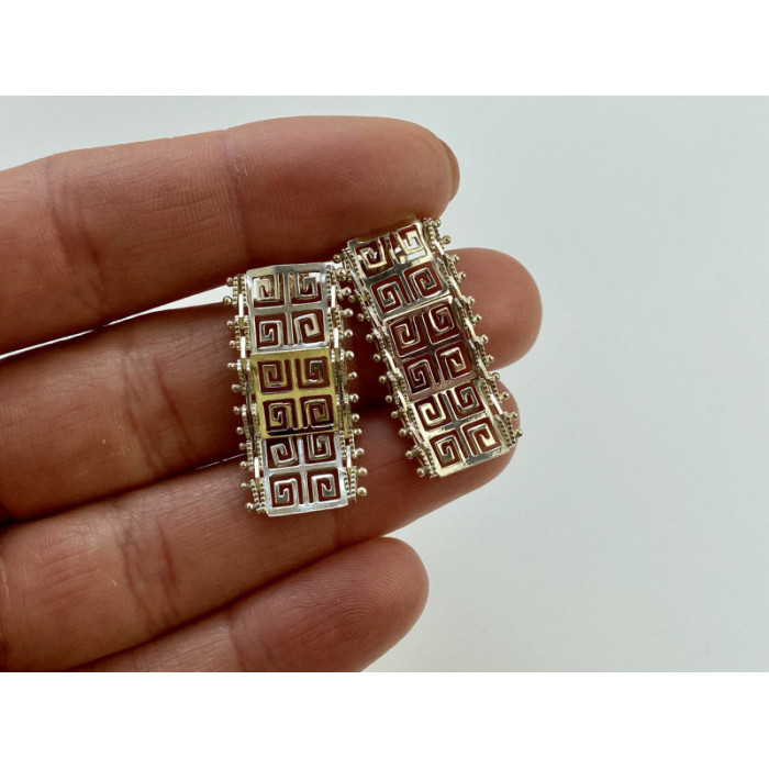 925 Sterling Silver Stud Earrings