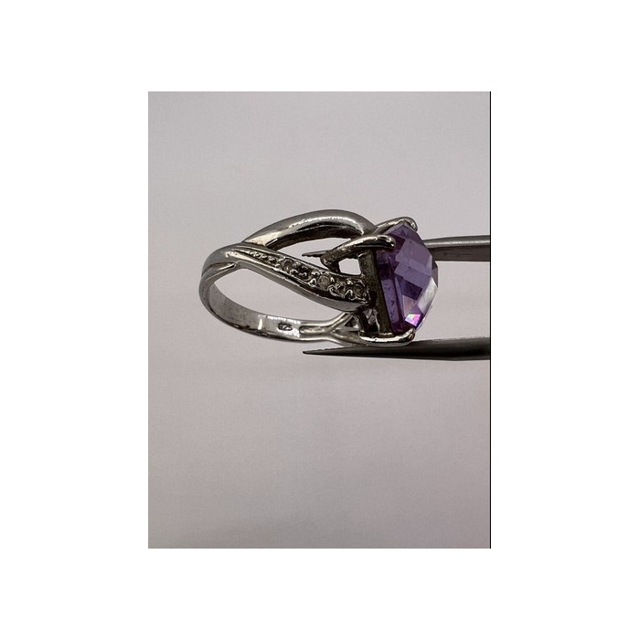 925 Sterling Silver Purple CZ Ring Size 6.5