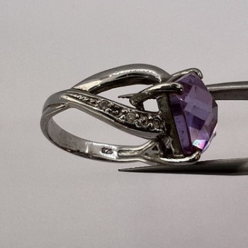 925 Sterling Silver Purple CZ Ring Size 6.5
