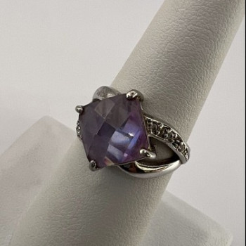 925 Sterling Silver Purple CZ Ring Size 6.5