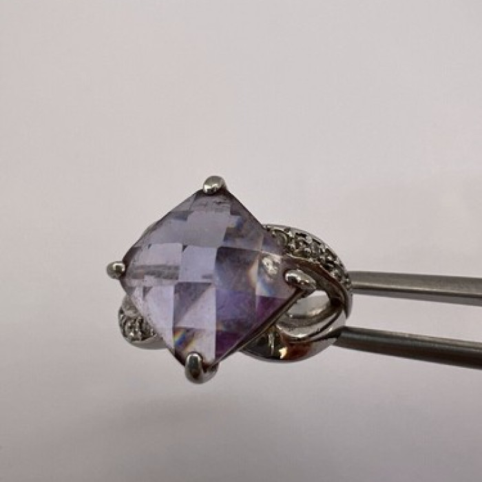 925 Sterling Silver Purple CZ Ring Size 6.5