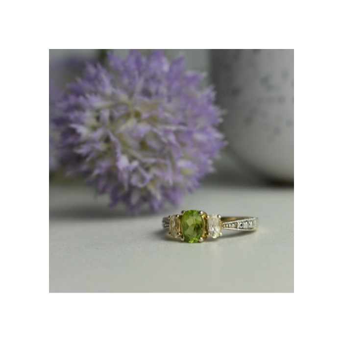 925 Sterling Silver Peridot & Colorless Quartz Ring Size 8