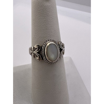 925 STERLING SILVER MOTHER OF PEARL RING SIZE 6