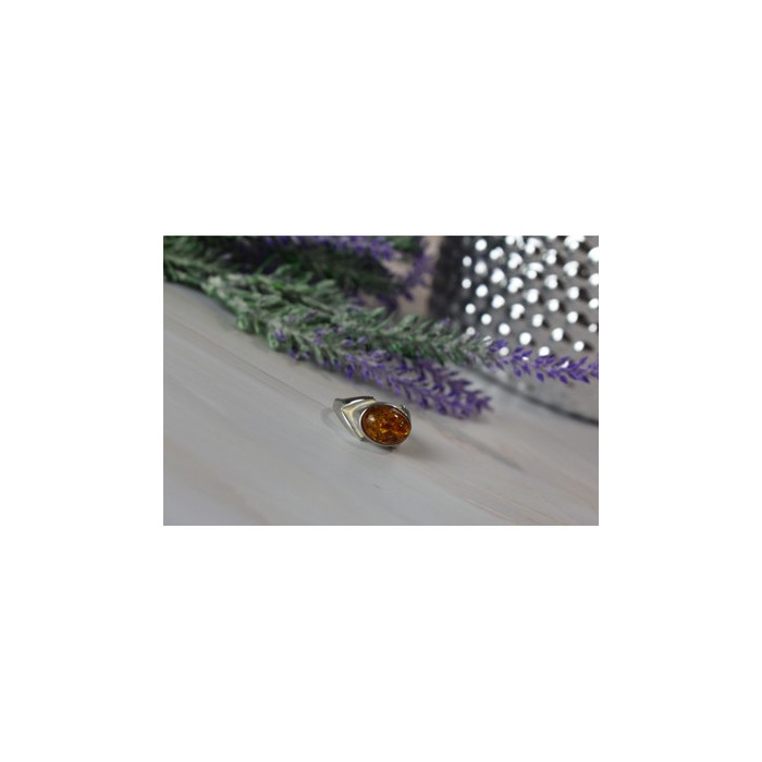 925 Sterling Silver Amber Ring Size 8.5