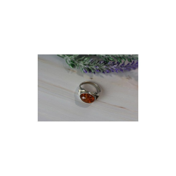 925 Sterling Silver Amber Ring Size 8.5