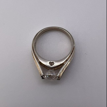925 Sterling Silver & CZ Ring Size 6.5