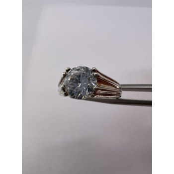 925 Sterling Silver & CZ Ring Size 6.5