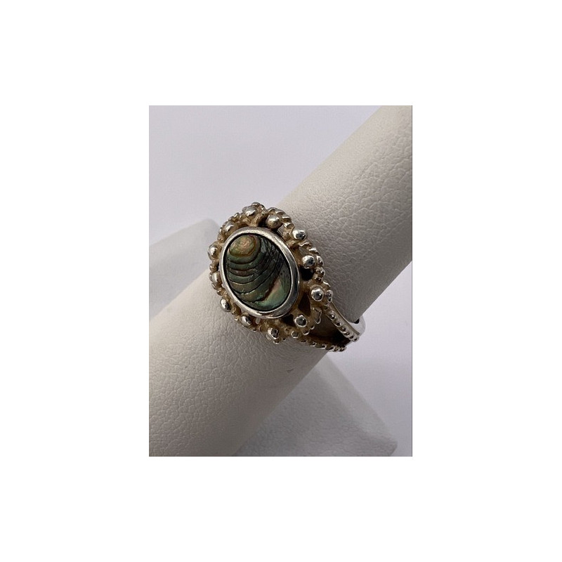 925 STERLING SILVER MOTHER OF PEARL RING SIZE 6.5