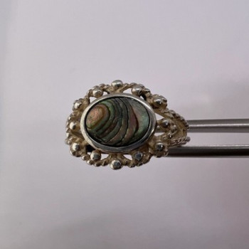 925 Sterling Silver Mother of Pearl Ring Size  6.5