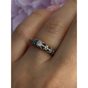 925 Sterling Silver Diamond Ring Size 6