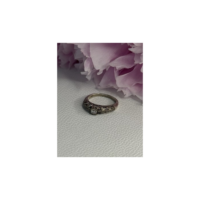 925 Sterling Silver Diamond Ring Size 6
