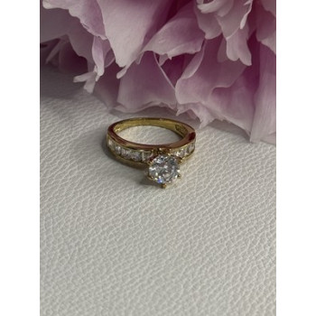 925 Sterling Silver Gold Plated CZ Ring Size 7