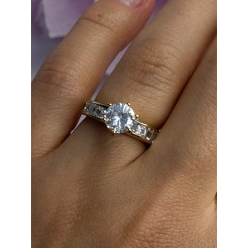 925 Sterling Silver Gold Plated CZ Ring Size 7