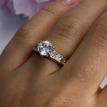 925 Sterling Silver Gold Plated CZ Ring Size 7