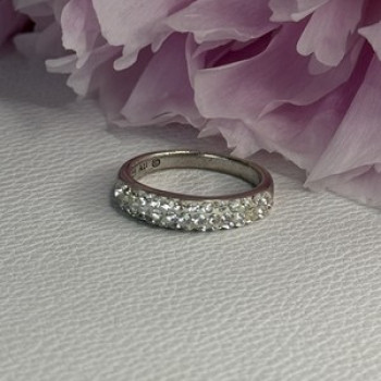 Classy 925 Sterling Silver CZ Ring Size 7.5