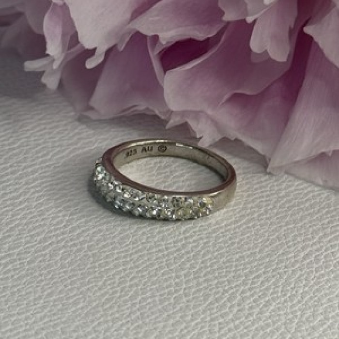 Classy 925 Sterling Silver CZ Ring Size 7.5