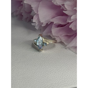 925 Sterling Silver Topaz Ring Size 7.5