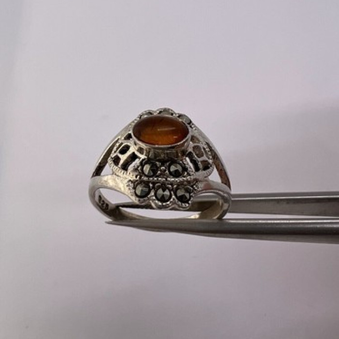 925 Sterling Silver Amber & Marcasite Ring Size 7