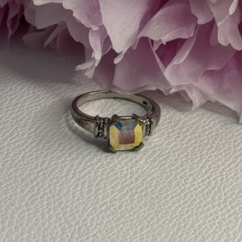 925 Sterling Silver CZ Ring Size 9