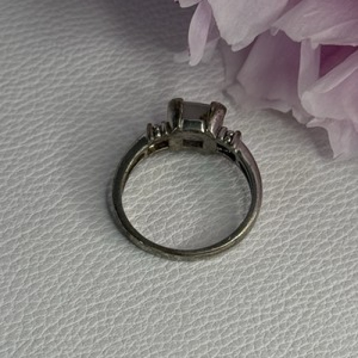 925 Sterling Silver CZ Ring Size 9