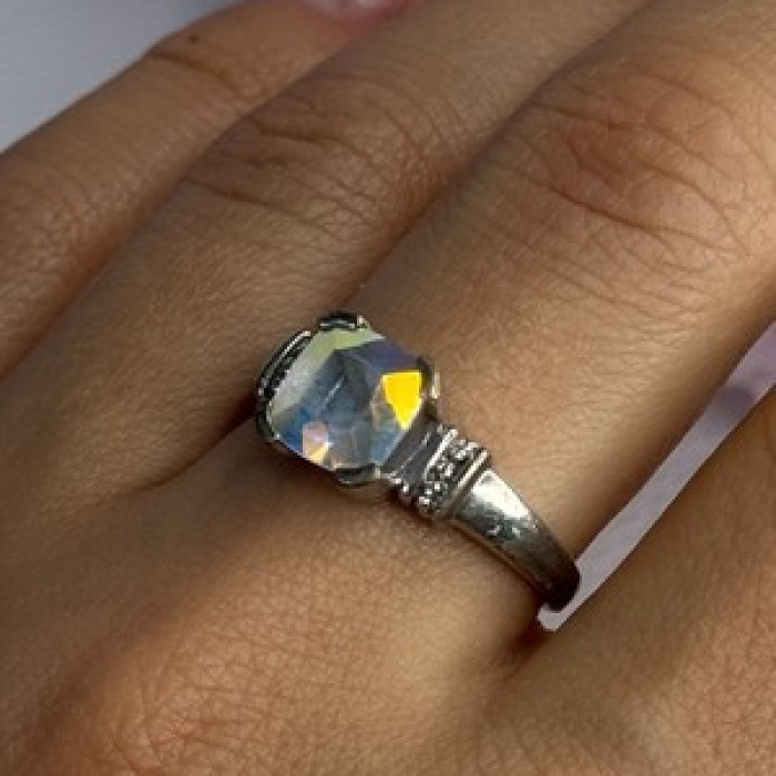 925 Sterling Silver CZ Ring Size 9