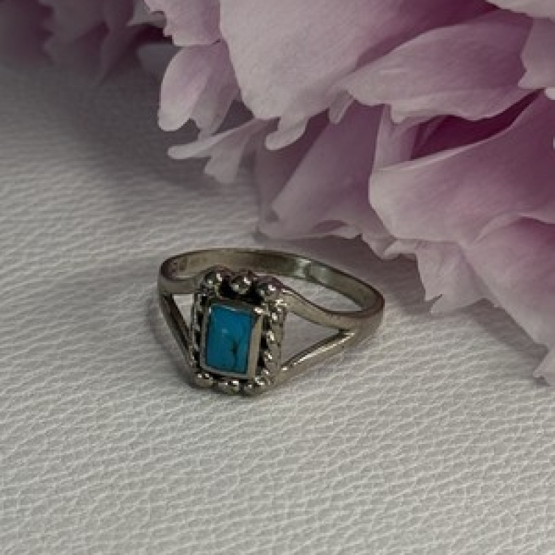 925 Sterling Silver Turquoise Ring Size 7.5