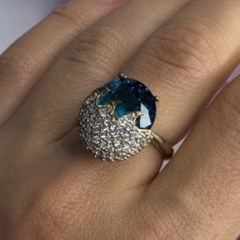 925 Sterling Silver Blue Crystal & CZ Ring Size 8