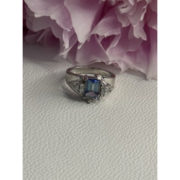 925 Sterling Silver CZ Ring Size 9