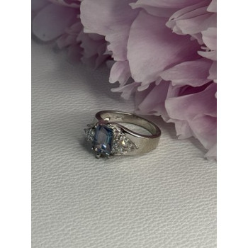 925 Sterling Silver CZ Ring Size 9