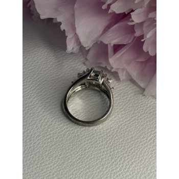 925 Sterling Silver CZ Ring Size 9