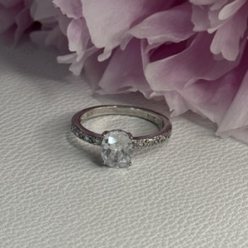 Shiny 925 Sterling Silver CZ Ring Size 10