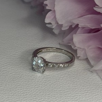 Shiny 925 Sterling Silver CZ Ring Size 10