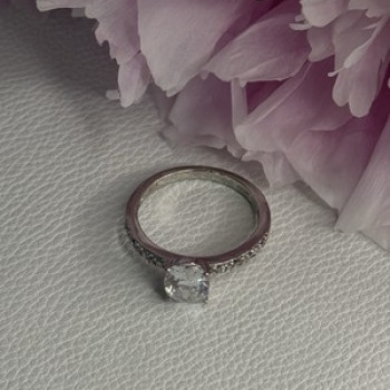 Shiny 925 Sterling Silver CZ Ring Size 10