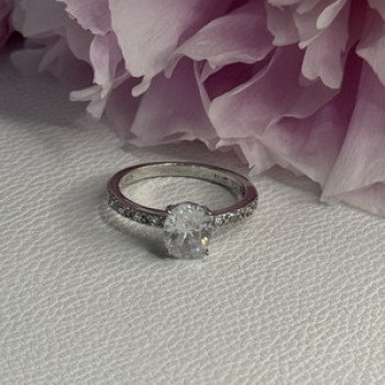 Shiny 925 Sterling Silver CZ Ring Size 10