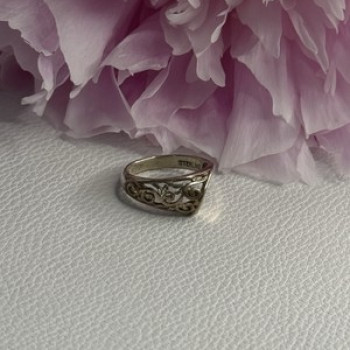Vintage 925 Sterling Silver Ring Size 5