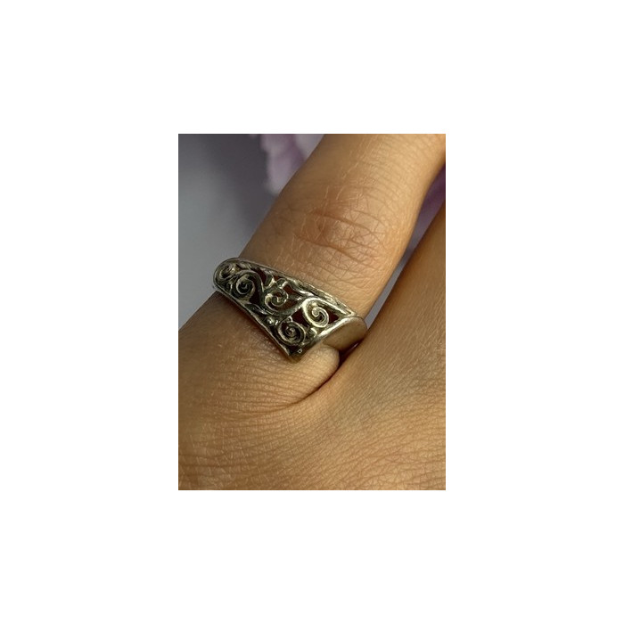 Vintage 925 Sterling Silver Ring Size 5