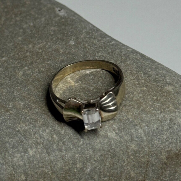 925 Sterling Silver Beryl Bow Ring Size 6