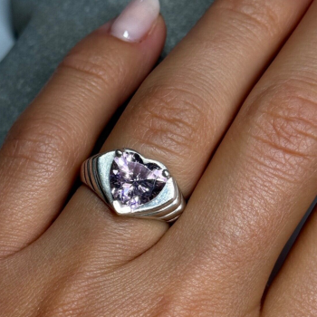 925 Sterling Silver CZ Heart Ring Size 6.5
