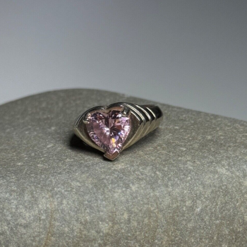 925 Sterling Silver CZ Heart Ring Size 6.5