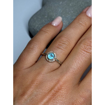 925 Sterling Silver Blue Topaz Ring Size 7.5