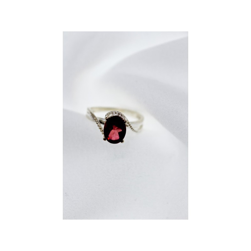 925 Sterling Silver Red Spinel Ring Size 7