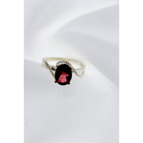 925 Sterling Silver Red Spinel Ring Size 7